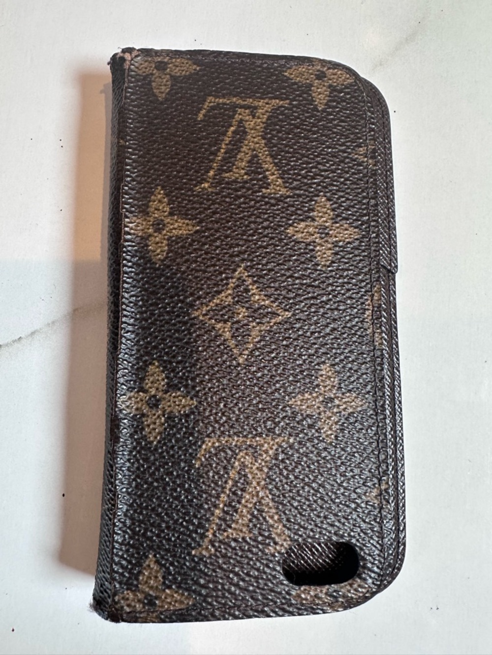 Louis Vuitton Monogram iPhone
6 Case